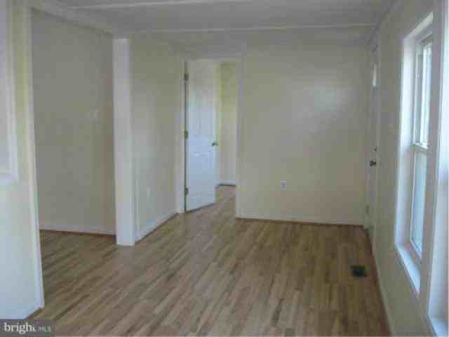 6021 Hill Rd - Photo 2 of 6