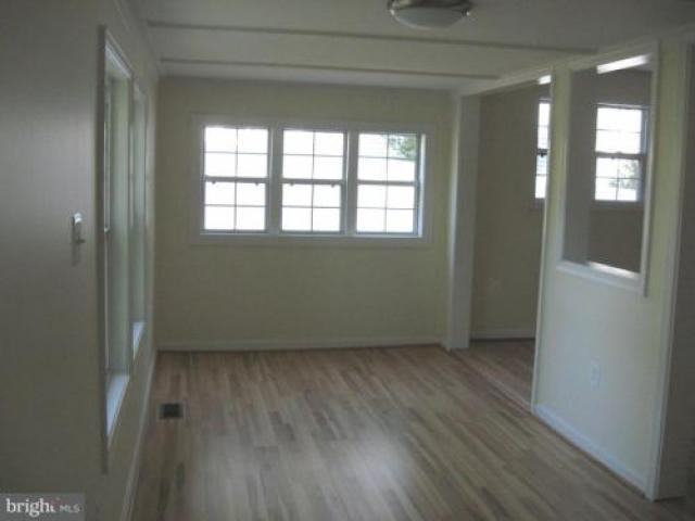 6021 Hill Rd - Photo 3 of 6