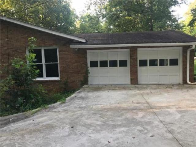 581 Autumn Ln - Photo 3 of 6
