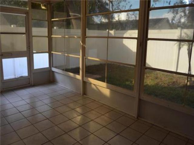 11021 Austin Ct - Photo 2 of 6