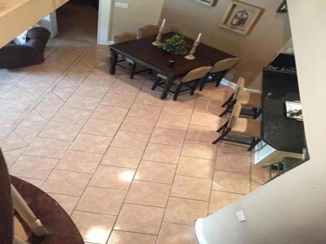 3213 Oriole Ave - Photo 3 of 6