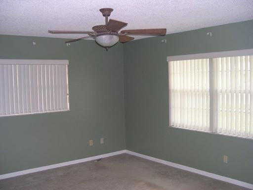 4843 Hoperita St - Photo 3 of 12