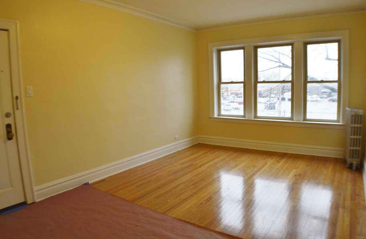 1959 S Central Ave #2ndFL - Photo 2 of 6