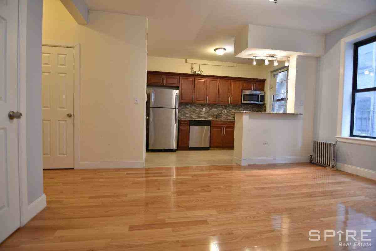 87 Montrose Ave #WERG