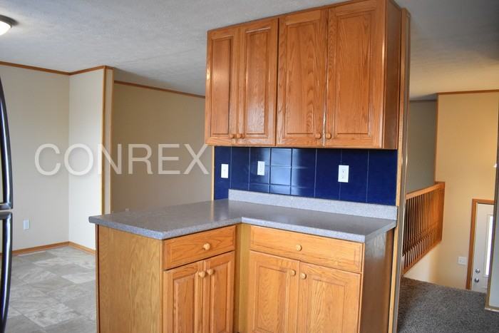 2708 Overdale Dr - Photo 3 of 12