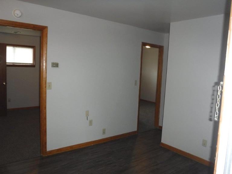 Parkview Apartments - Photo 2 of 8