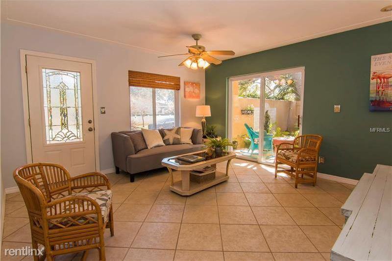 1710 8th St N - Photo 2 of 25