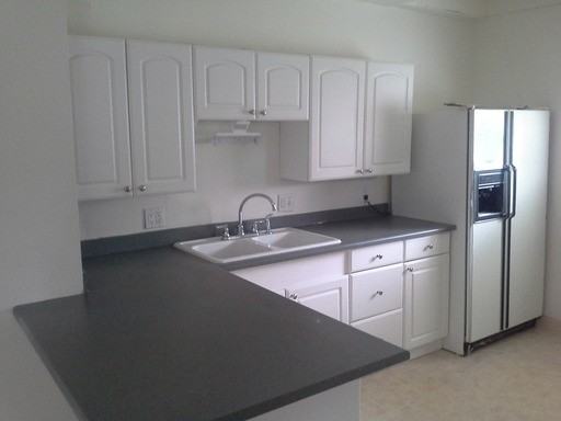 423 N Roosevelt St - Photo 2 of 8