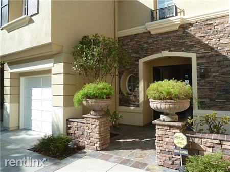 1531 Westridge Rd - Photo 2 of 24