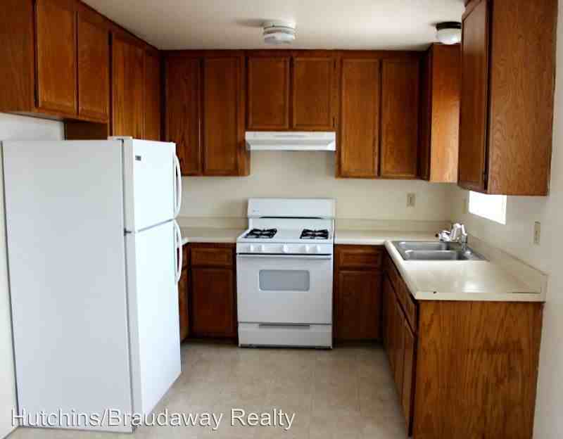 1023-1027 12th Street - Photo 3 of 7