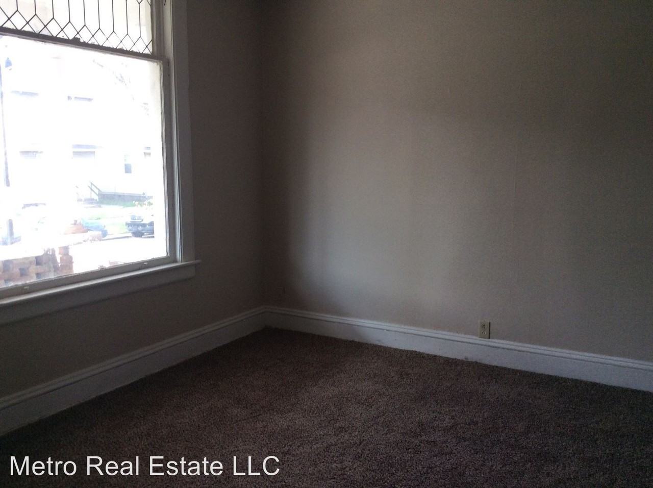 412 W Williams St - Photo 3 of 11