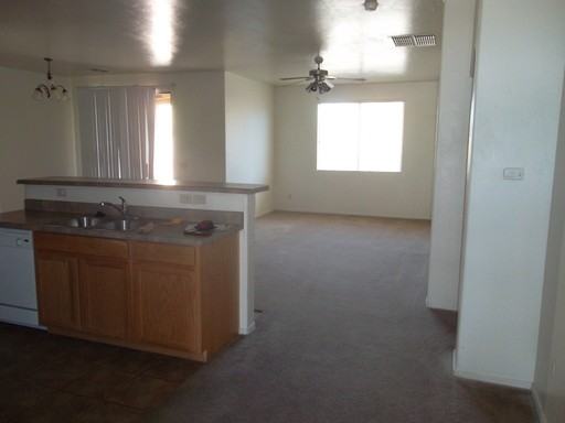 7414 W Tenderfoot Dr - Photo 2 of 8