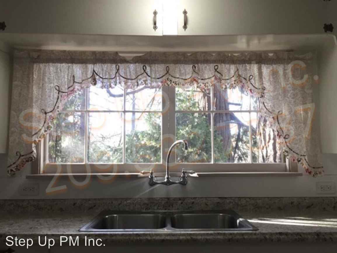 22872 Black Hawk Dr - Photo 2 of 21