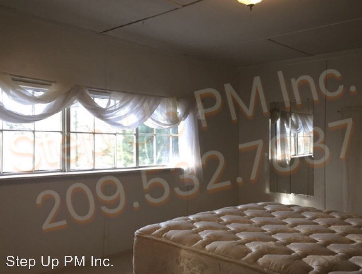 22872 Black Hawk Dr - Photo 3 of 21