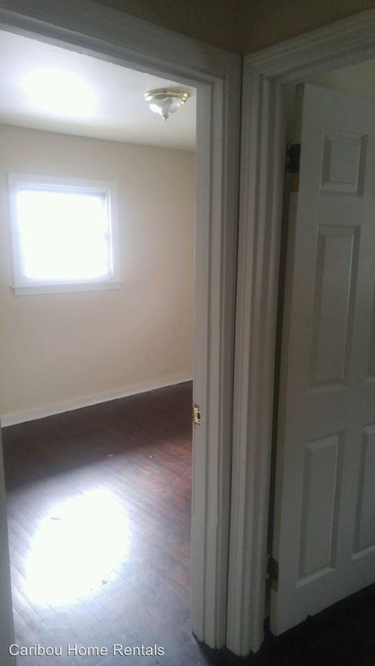 941 Colfax St - Photo 2 of 17