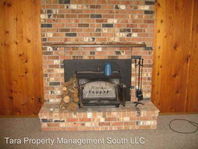 2492 Discovery Pl - Photo 3 of 8