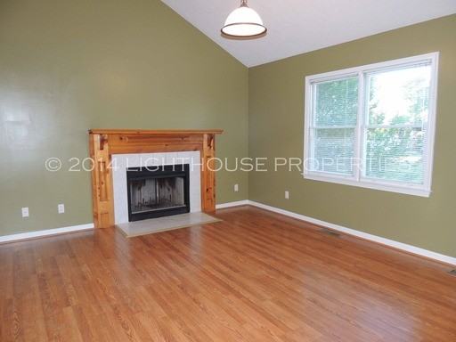 101 Whispering Pines Ct - Photo 2 of 16