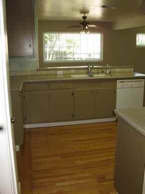 3712 Lynwood Way - Photo 3 of 15