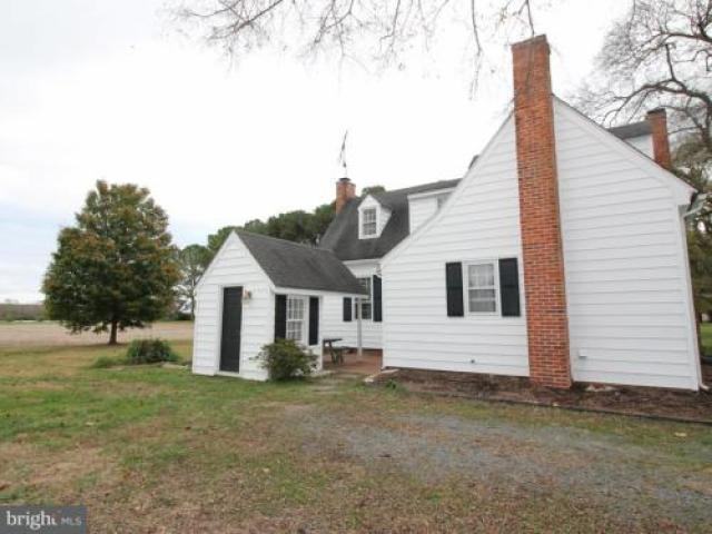 27471 Southside Island Creek Rd - Photo 2 of 6