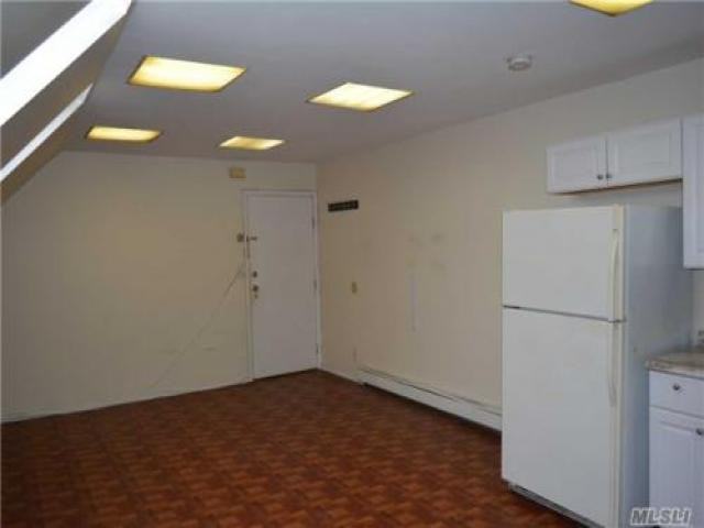 2417 Grand Ave - Photo 2 of 5