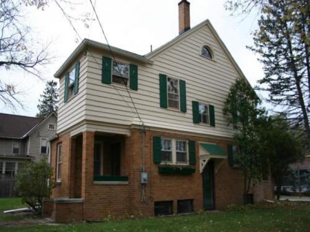 1003 W Huron St - Photo 2 of 6