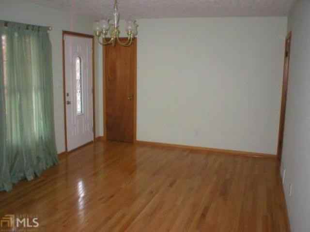 5346 Orchard Pl - Photo 3 of 6