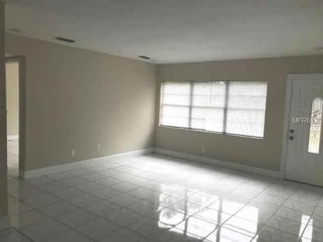 2305 W Hamilton Ave - Photo 3 of 6