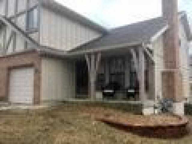 14103 W 88th Terrace - Photo 2 of 6