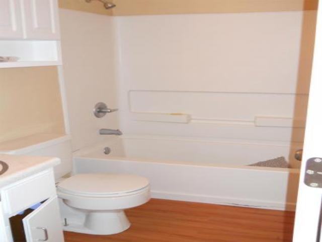 3315 Anderson Ave - Photo 2 of 6