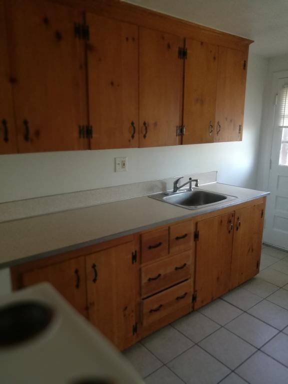 Wood's Edge Apartments - Photo 3 of 13