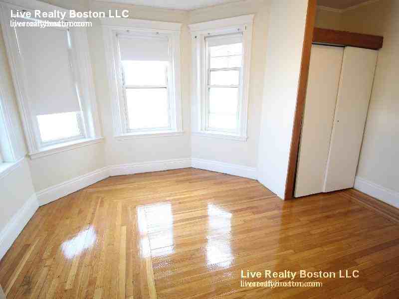 151 Warren Street, Boston, MA 02135 1 Bedroom Apartment for Rent