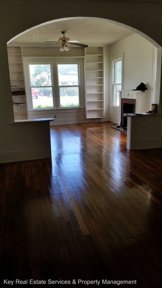 1009 Park Dr - Photo 2 of 7