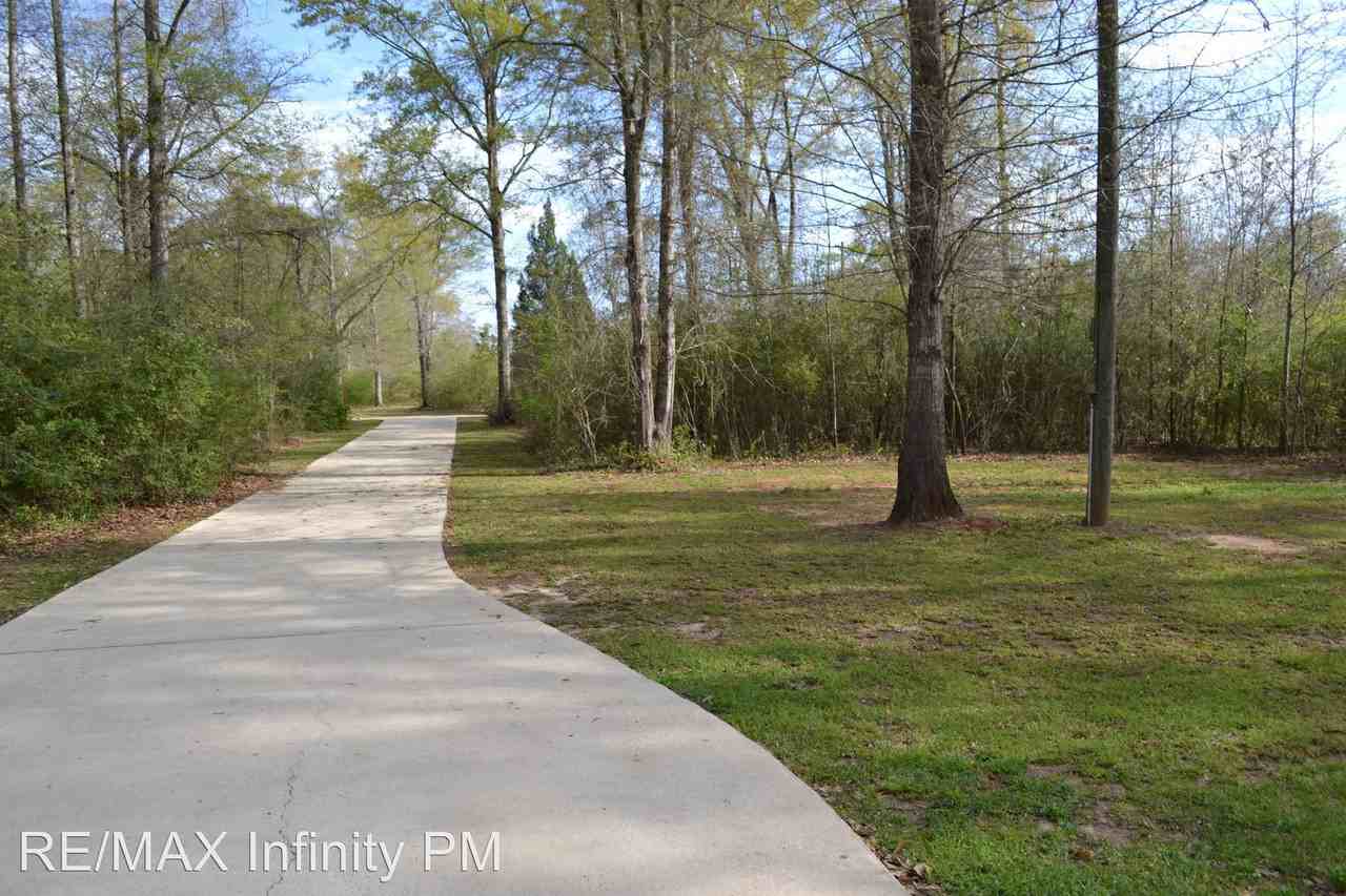 3119 Apache Dr - Photo 2 of 18