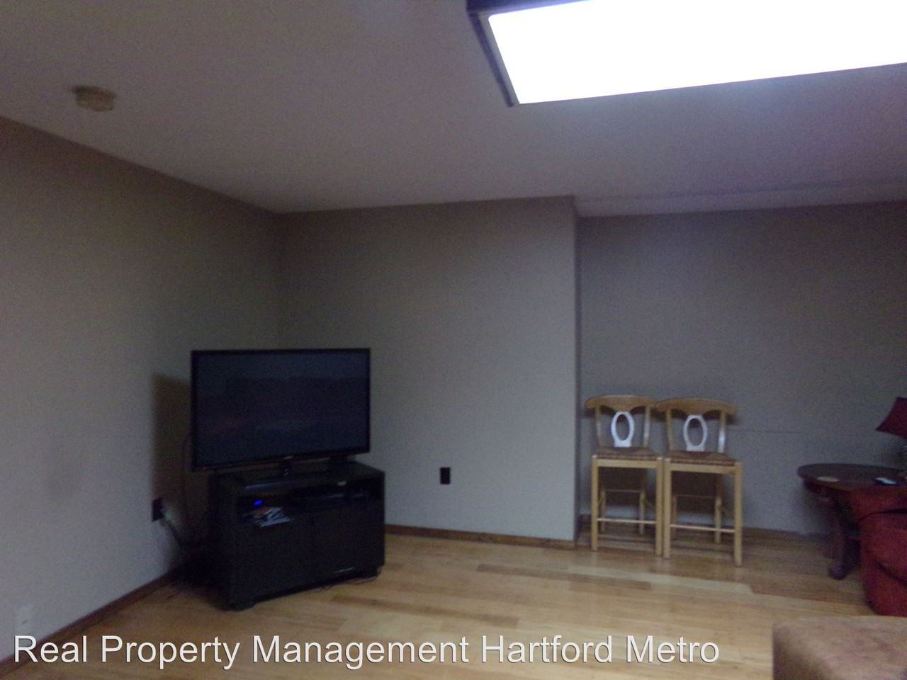 29 Eastbrook Heights - Photo 2 of 15