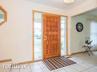 931 Fairway Park Dr - Photo 2 of 25