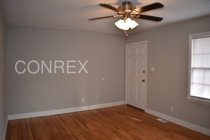 123 Bondale Dr - Photo 2 of 16