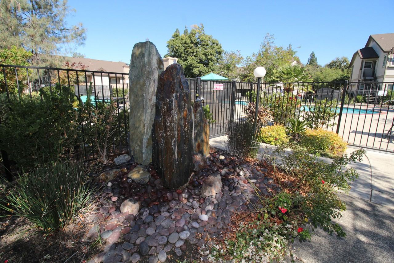 SHALIKO APARTMENTS - Photo 2 of 31