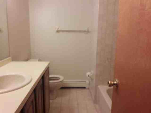 2217 Van Nostrand Ave - Photo 2 of 6