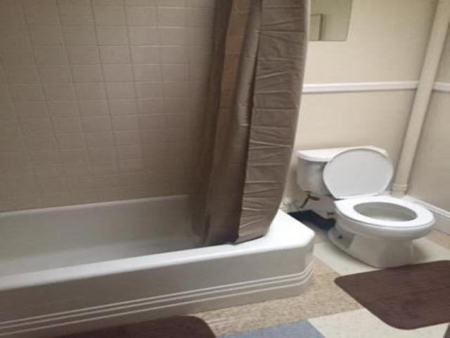 105 Nassau Rd - Photo 2 of 4