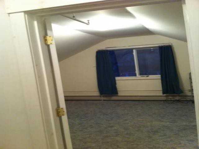 292 Cole Ave - Photo 3 of 4