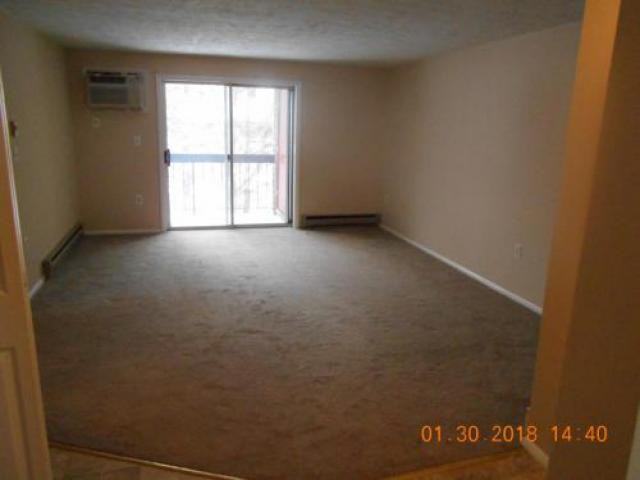 45 Victor Heights Pkwy - Photo 3 of 4