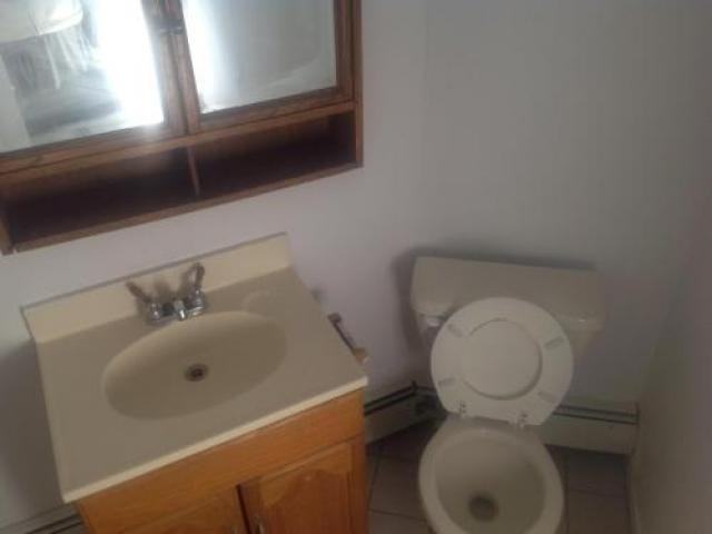 168-04 144th Dr - Photo 2 of 6