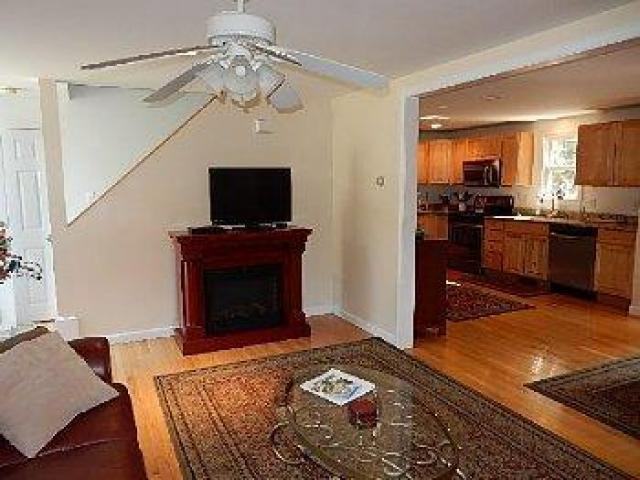 13 Richards Way - Photo 3 of 6