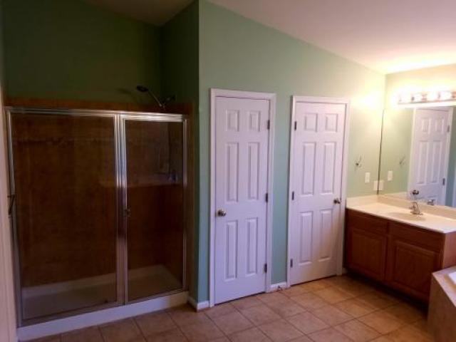 3645 Bedford Dr - Photo 2 of 6