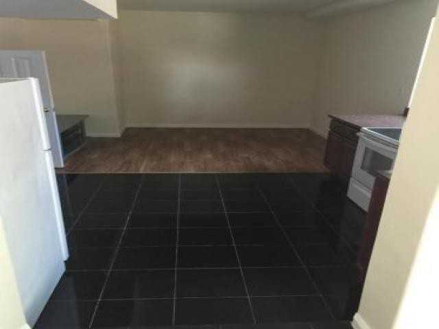 226 Hull Ave - Photo 3 of 6