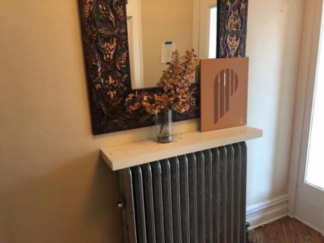 1074 Park Pl - Photo 3 of 6