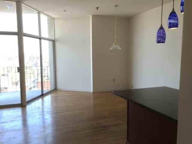 506 Lombard St - Photo 3 of 6