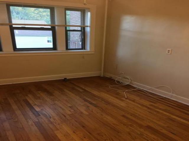 955 McLean Ave - Photo 2 of 6