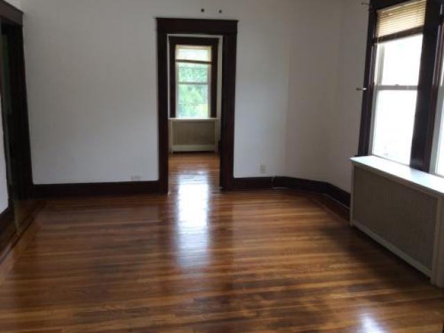 21 Sylvia St - Photo 2 of 6