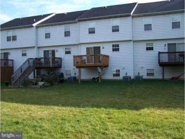 192 Preston Ln - Photo 3 of 6